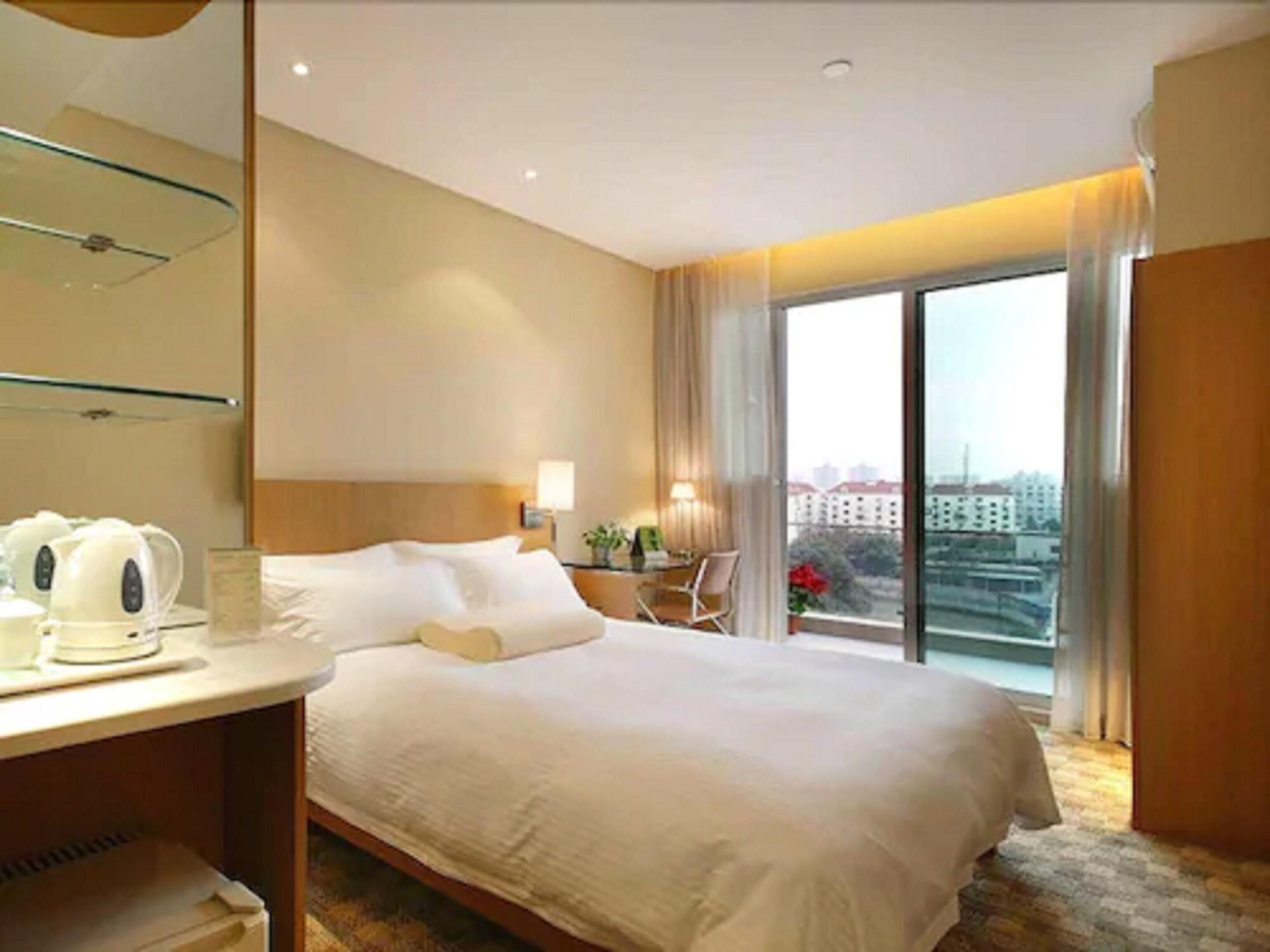 L'Otel Shanghai Exterior photo